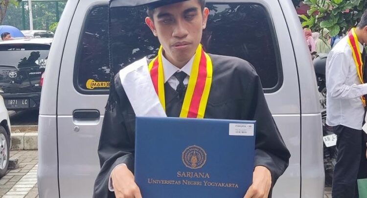 bayu-aji-cumlaude-uny