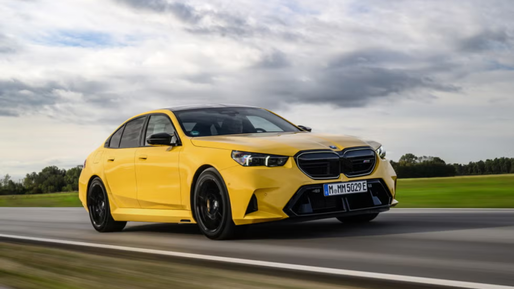 BMW M5 2025