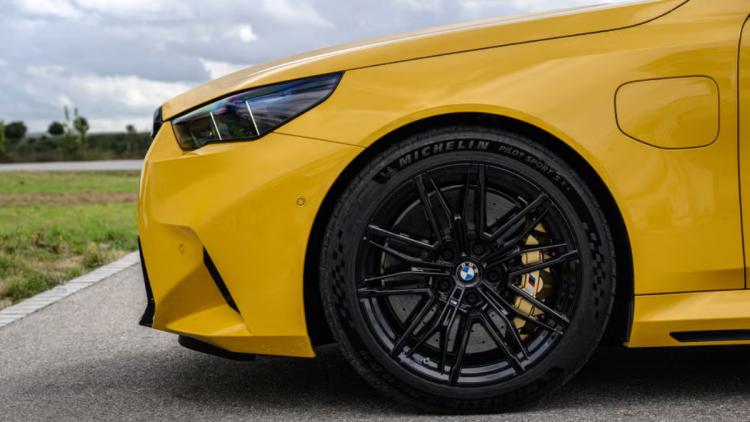 BMW M5 2025