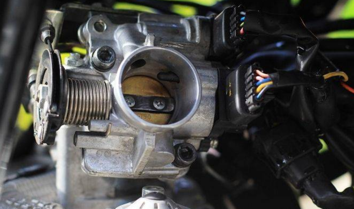Ciri-Ciri Throttle Body Rusak