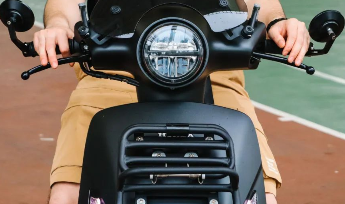 Honda NS125LA 2024