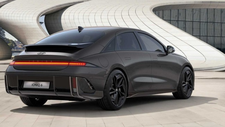 Hyundai Ioniq 6