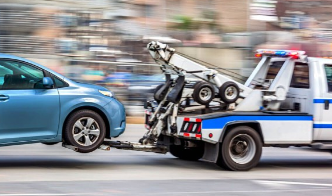 Mobil derek Tol
