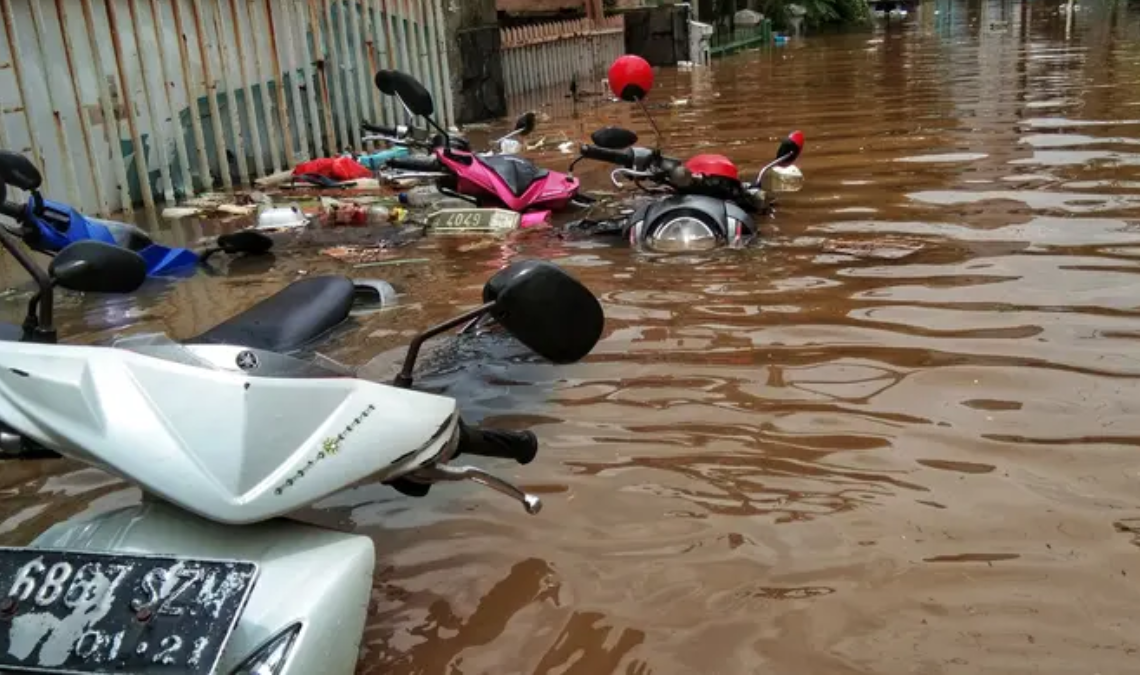 Motor Terendam Banjir