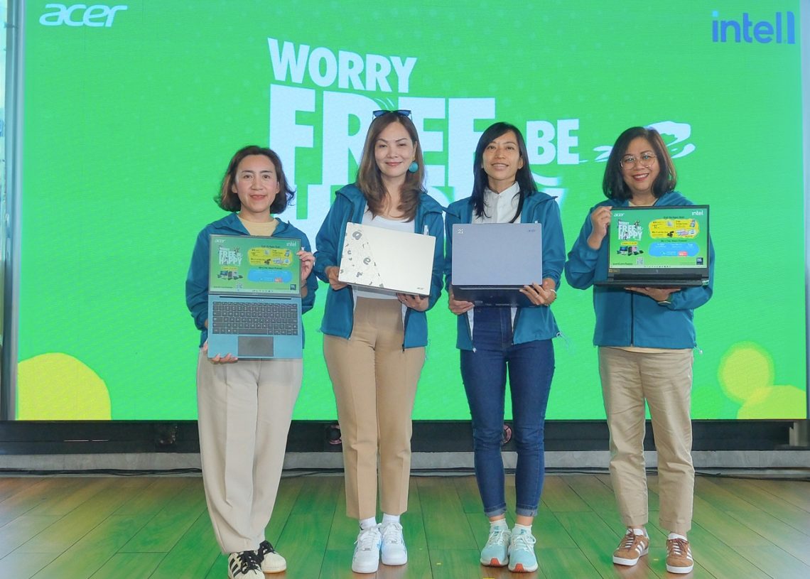 (Kiri ke Kanan) Theresia Hanydawati, Head of Consumer Products Acer Indonesia; Leny Ng, President Director, Acer Indonesia;  Pratiwi Winata, Head of Retail, Intel Indonesia - Fransisca Maya, Head of Marketing,