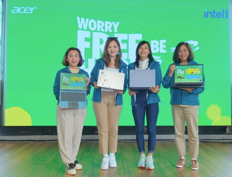 (Kiri ke Kanan) Theresia Hanydawati, Head of Consumer Products Acer Indonesia; Leny Ng, President Director, Acer Indonesia;  Pratiwi Winata, Head of Retail, Intel Indonesia - Fransisca Maya, Head of Marketing,