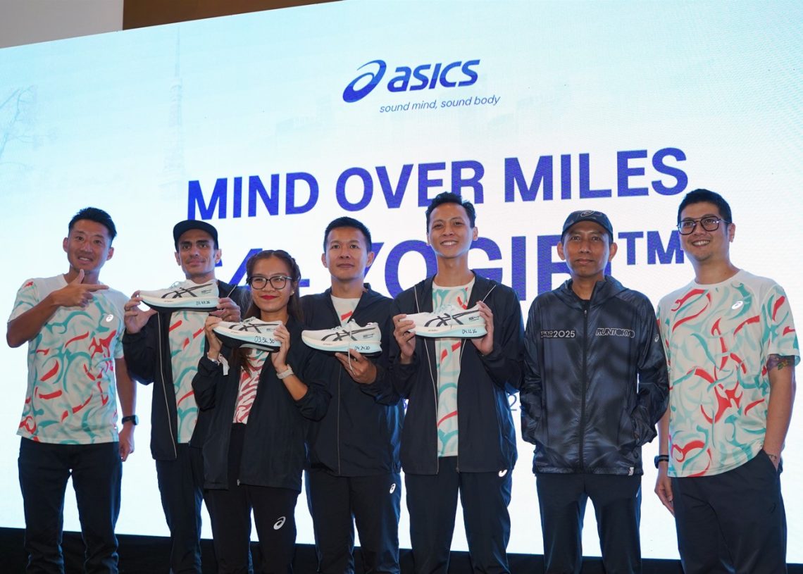 [Ki-ka] Sota Fukushima, Danar Guritno, Glenda Vyona, Jasment, Naufal Rahman, Coach Andriyanto, dan Yogi Suryo Prayogo dalam Press Conference ASICS S4+ Yogiri Tokyo Marathon 2025