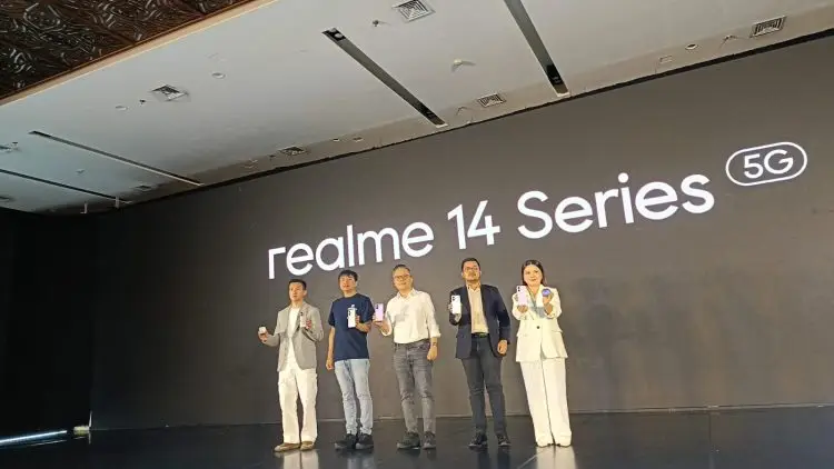 realme 300 juta pengguna global
